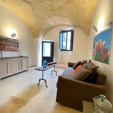Domus Barocco Apartment